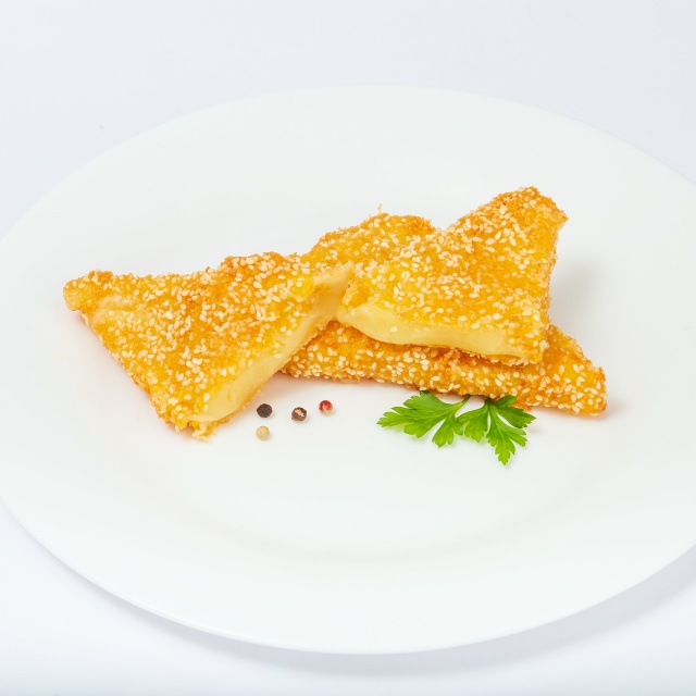 Breaded cheese with sesame seeds
